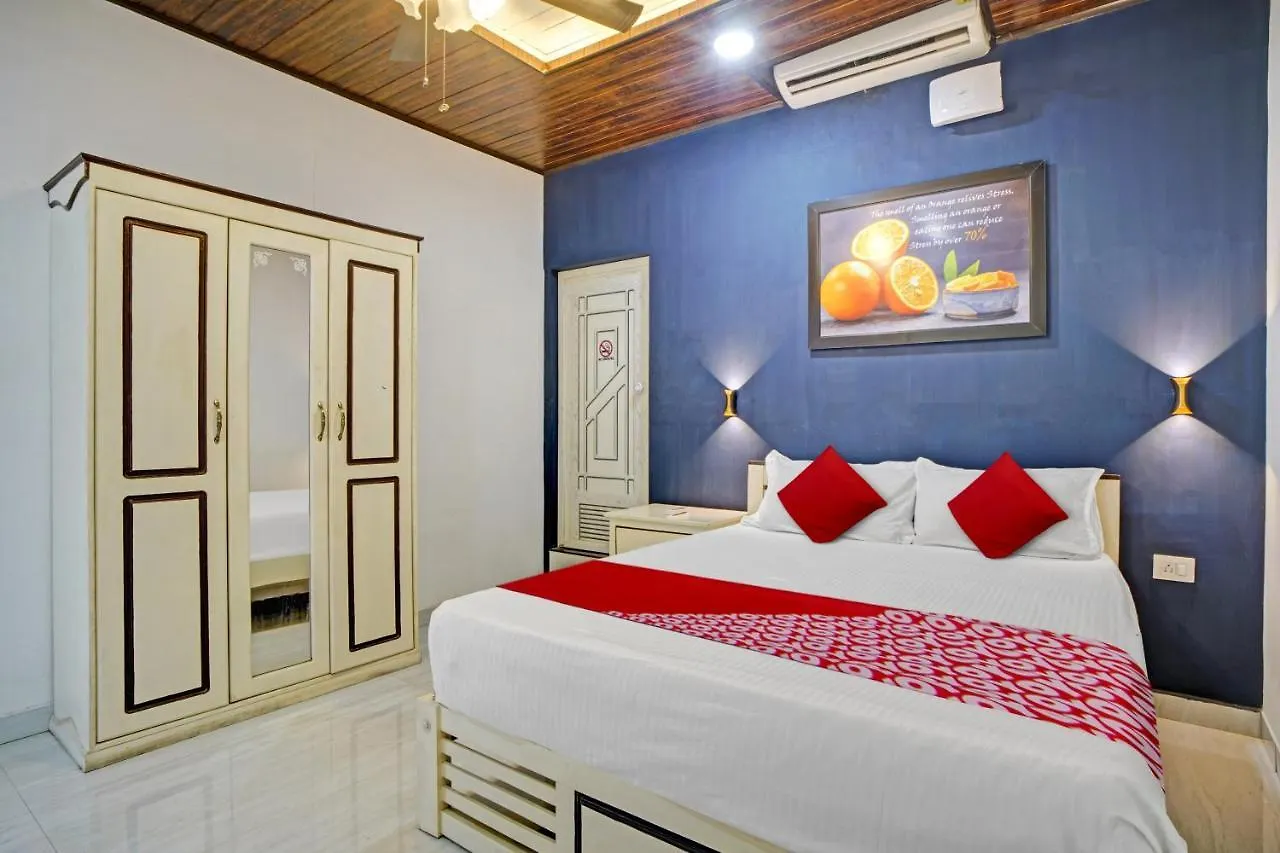 ***  Hotel O The Coffee Club Executive Lodging Alappuzha India